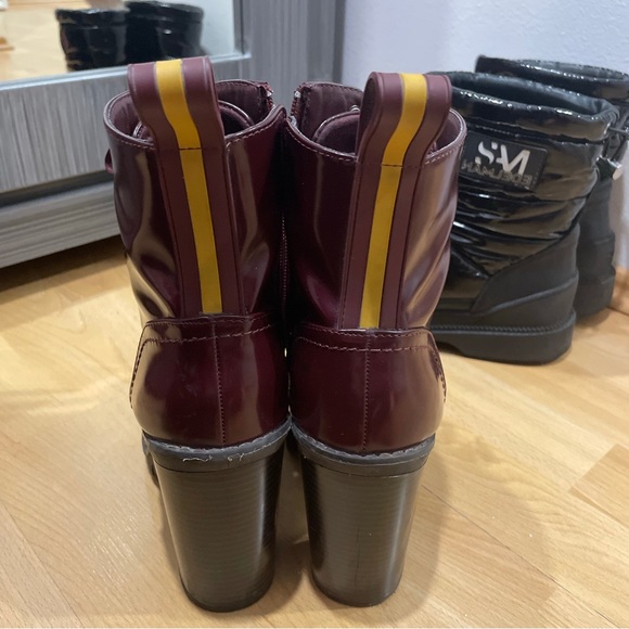 BCBG BOOTS - Picture 8 of 10